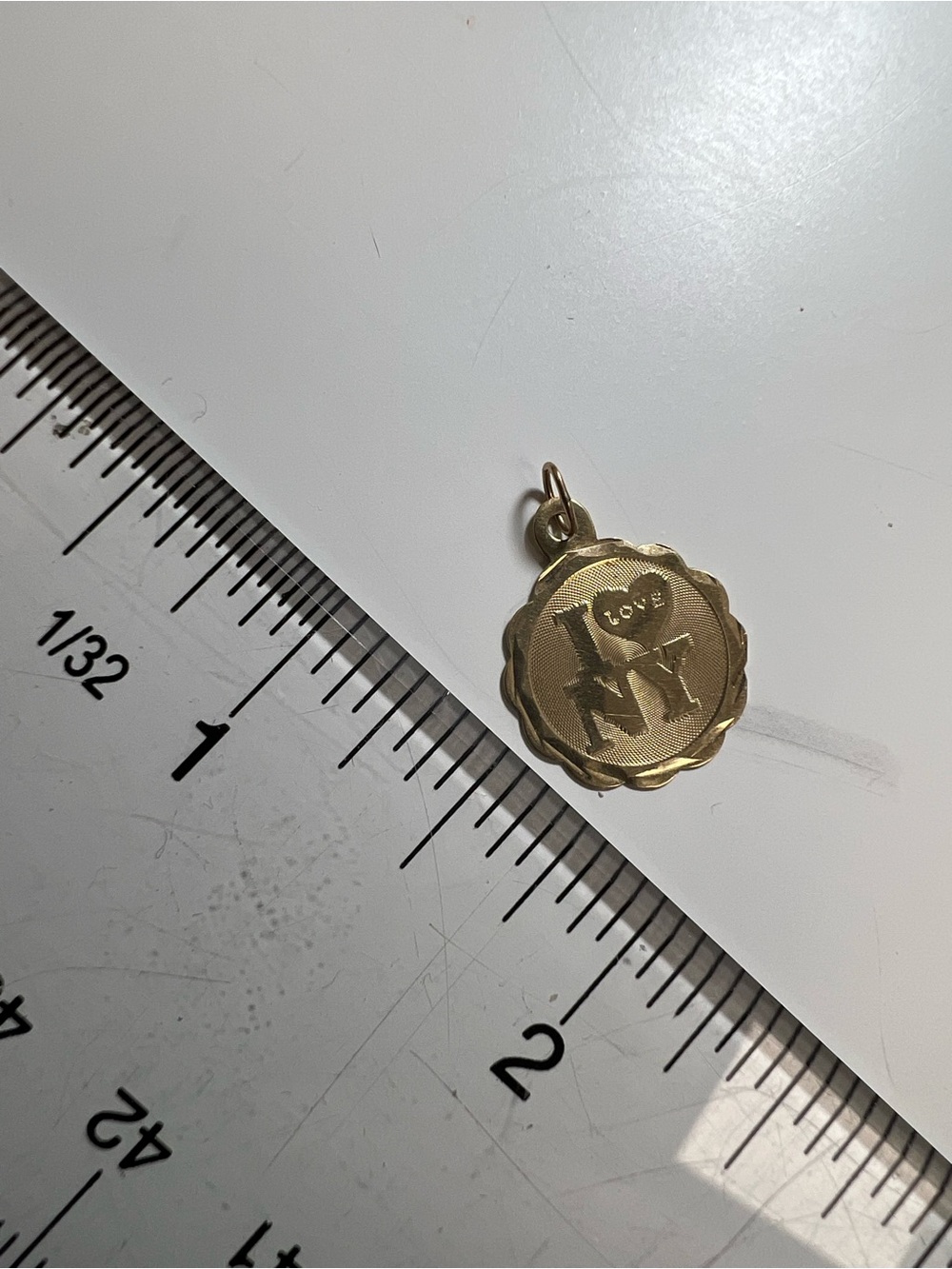 14k yellow gold I love New York Pendant - Picture 4 of 15